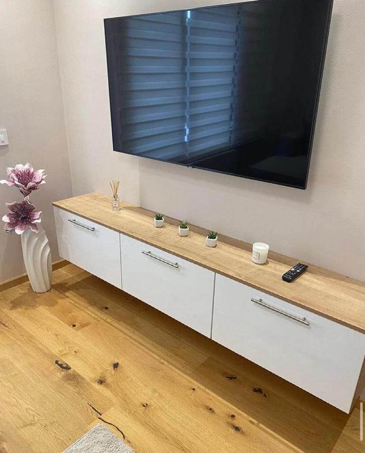 Jellenaa Apartment Zlatibor Luaran gambar
